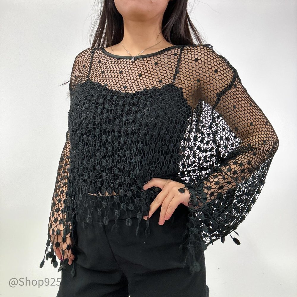 Flowy Black Crochet Cover up Top Size Medium or Large - Picture 3 of 5